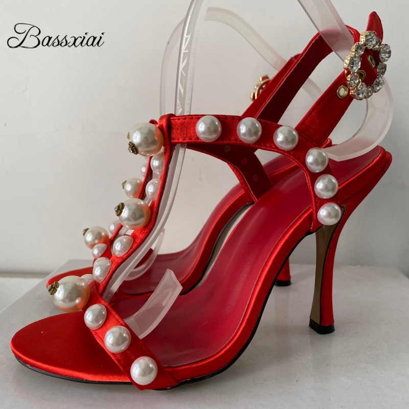 Perlenperlen-Dekor, T-Riemen,  – Sandal Strappy Heeled Bewertung und Preis